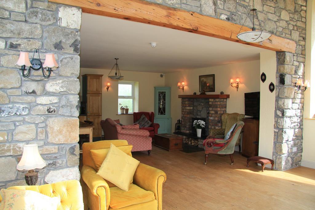 Glenboy Country Accommodation Oldcastle Екстериор снимка